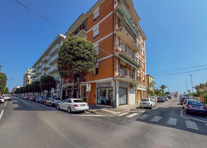 Boutique In Centro By Host Hero Apartament Civitanova Marche